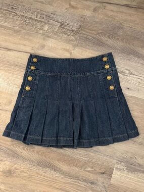 Alice + Olivia Dark Blue Pleated Denim Mini Skirt with Gold Buttons